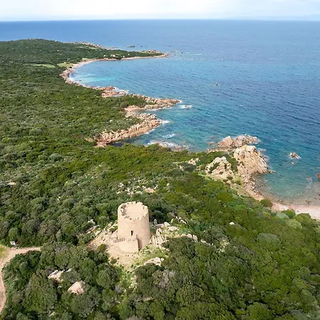 Relaxing Baia Dei Mirti B4 1 Bedroom Sleeps 4 -bilo-4 公寓